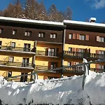 Etoile De Neige 2*