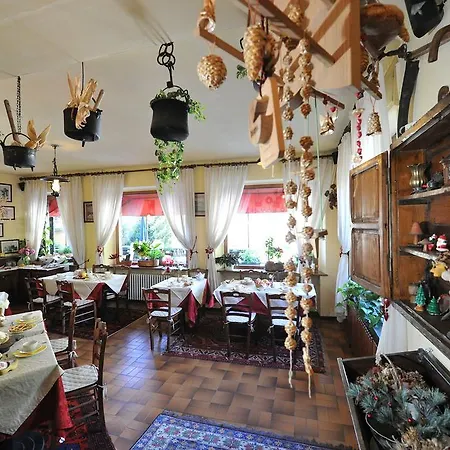 伊托易雷德奈吉酒店 酒店 瓦托内切