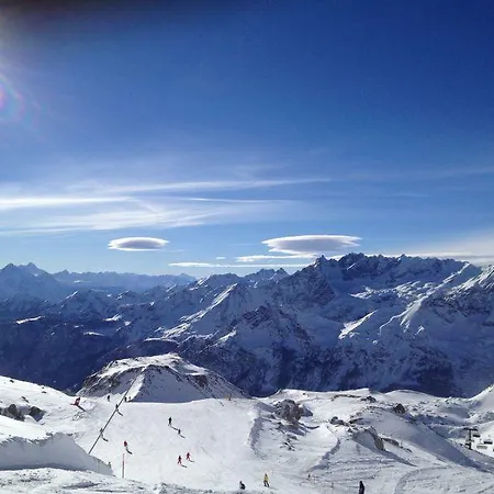 Etoile De Neige Hotel 2*