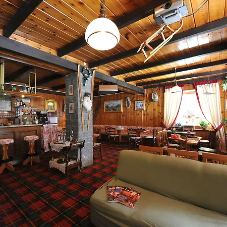 Hotel Etoile De Neige 2*