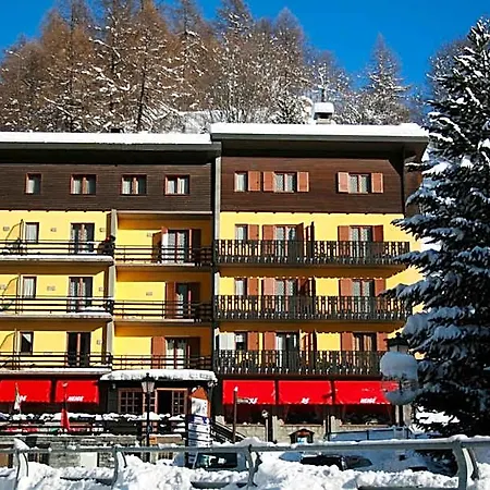 Etoile De Neige Hotel