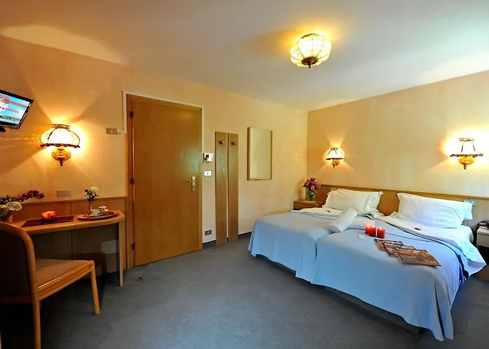 Etoile De Neige Hotel 2*